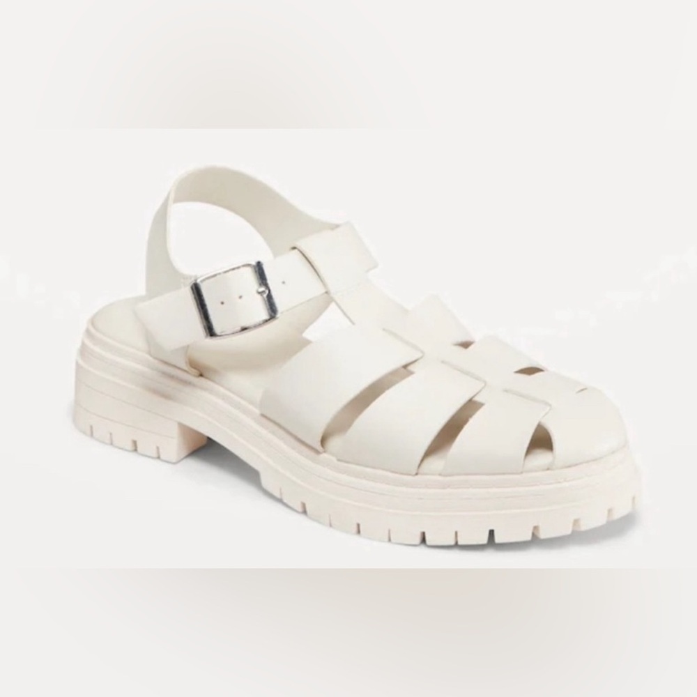 Chunky Heel Fisherman Sandals